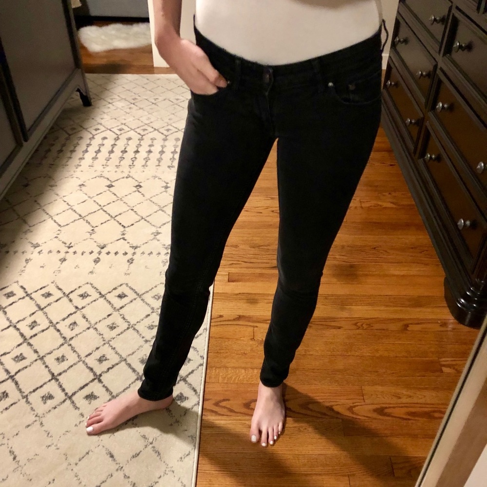 H&M Black Skinny Jean